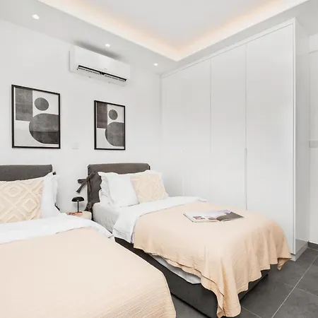 Apartman The Emblem By Nomads - 2bd With Communal Pool *